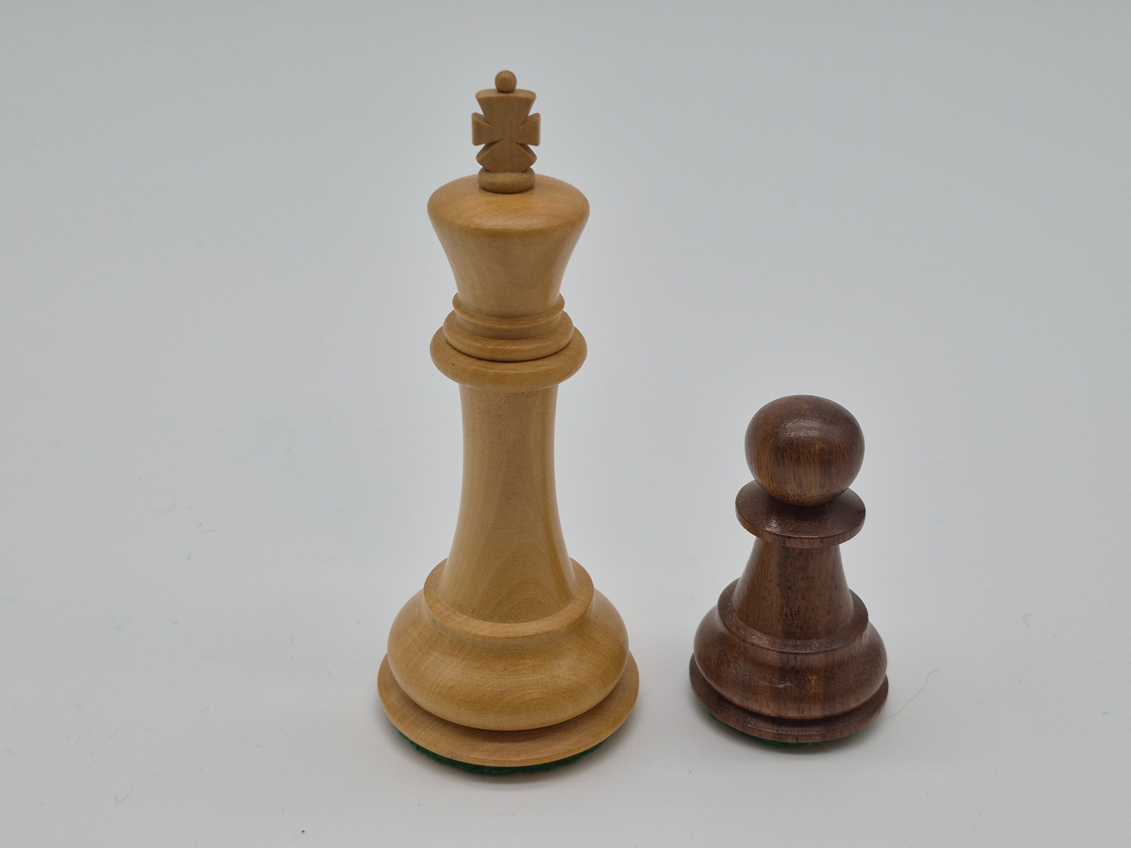 Oxford Chess Pieces - Sheeham