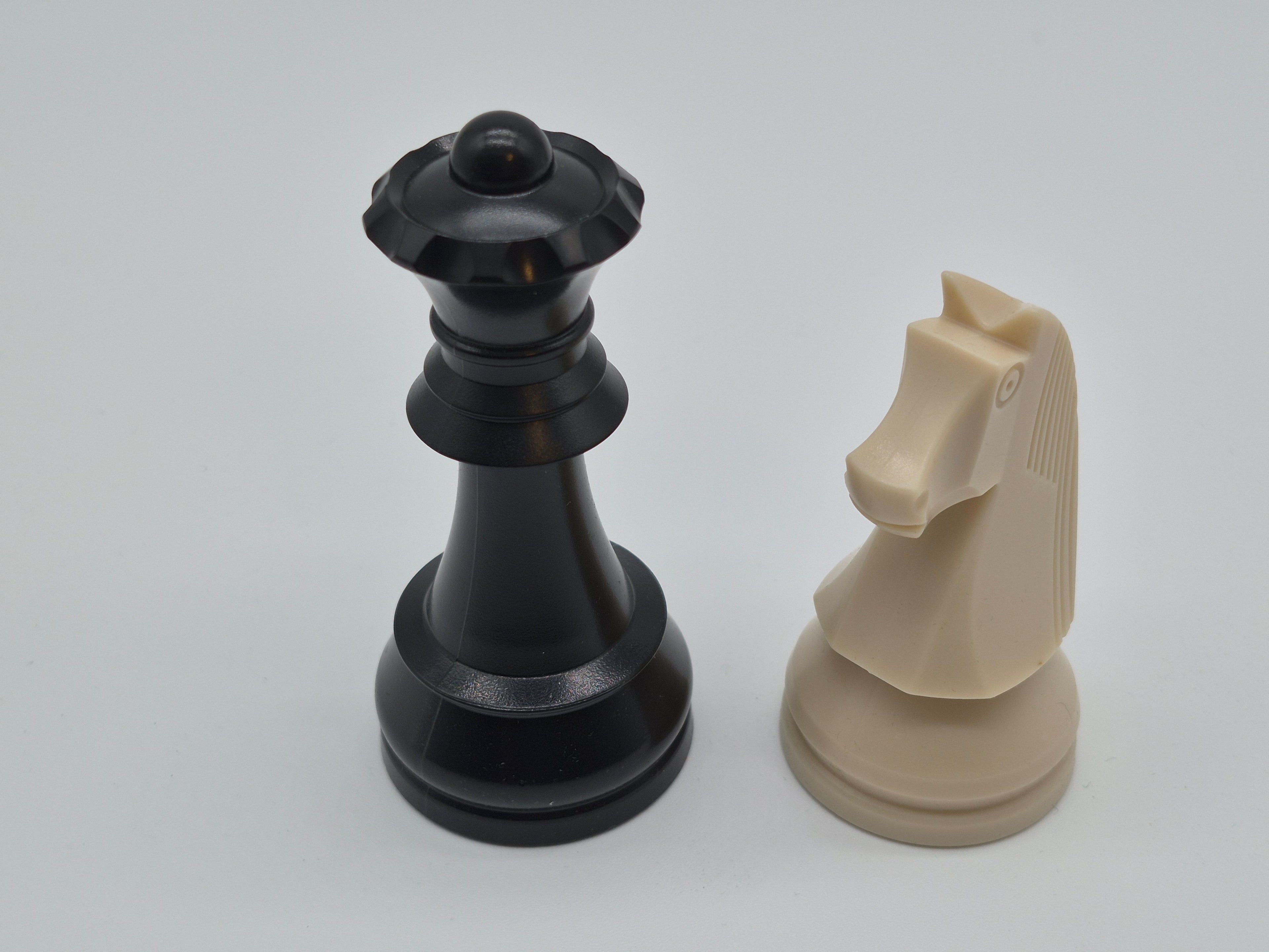 Tournament Triple Weighted Chess Pieces