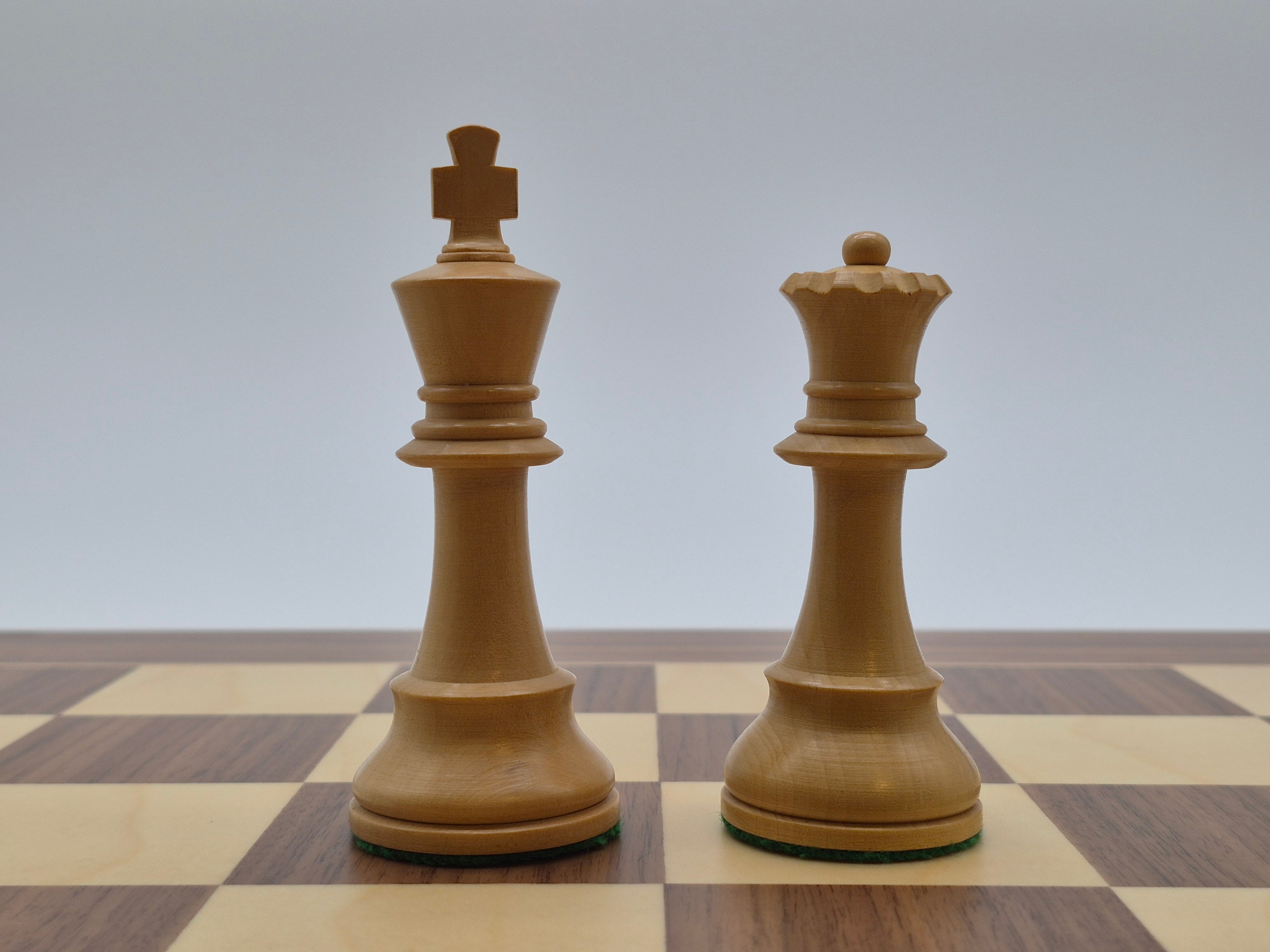 Club Special Chess Pieces
