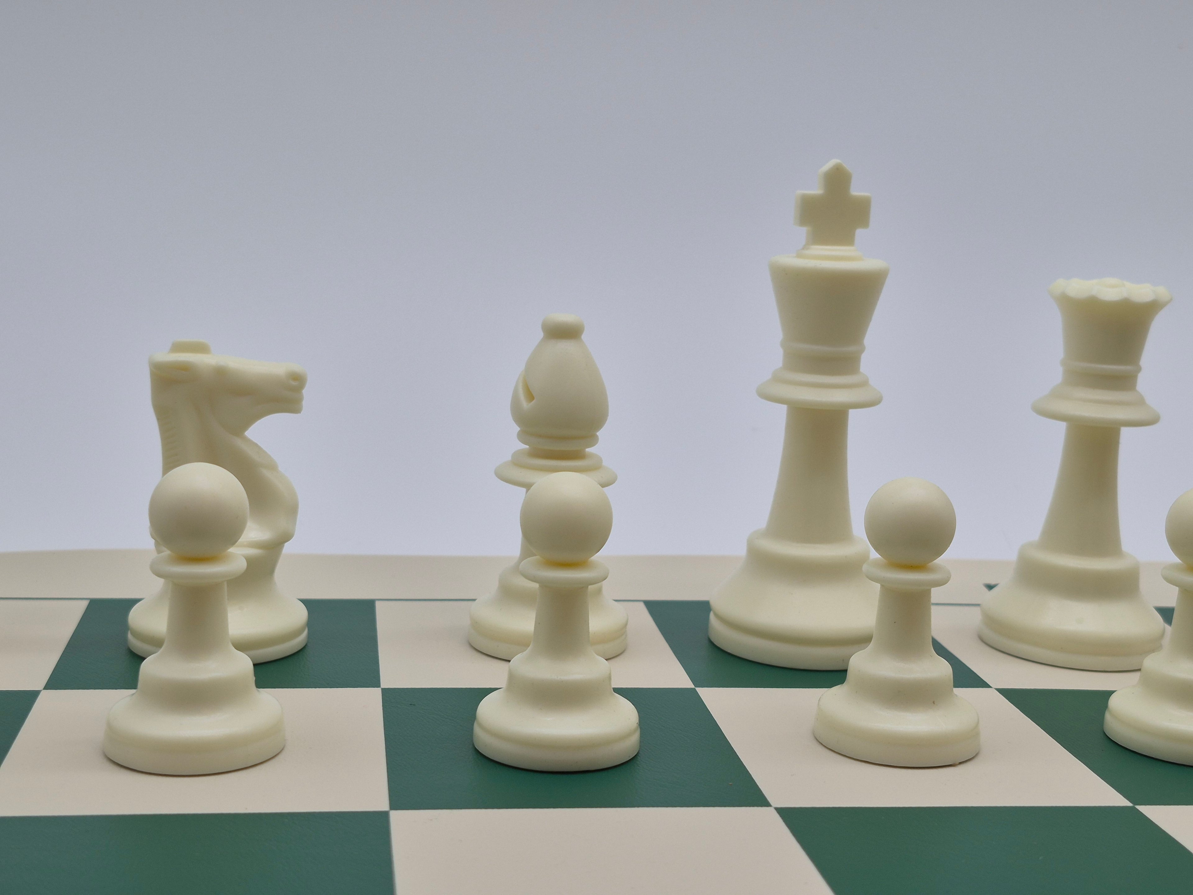 Tournament Club Chess Pieces